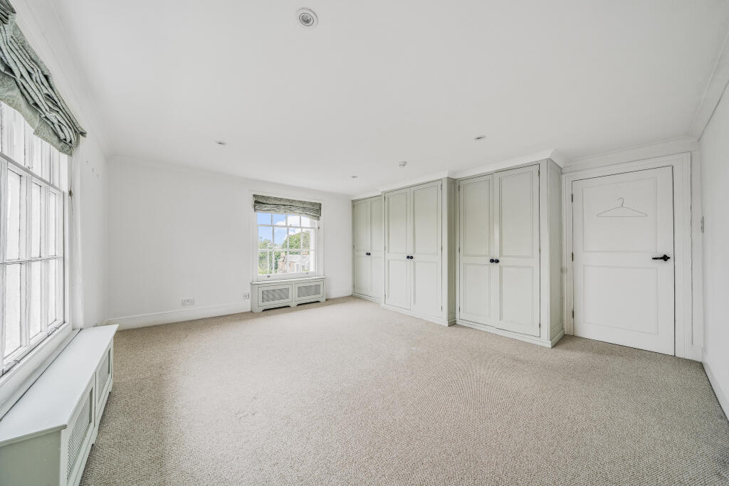 Apartment in Tonbridge - View 4