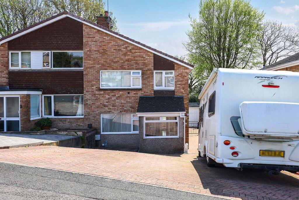Main image of property: Ivydene Road, Ivybridge, Devon, PL21