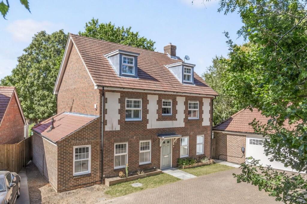 Main image of property: Buttinghill Drive, Cuckfield, RH17