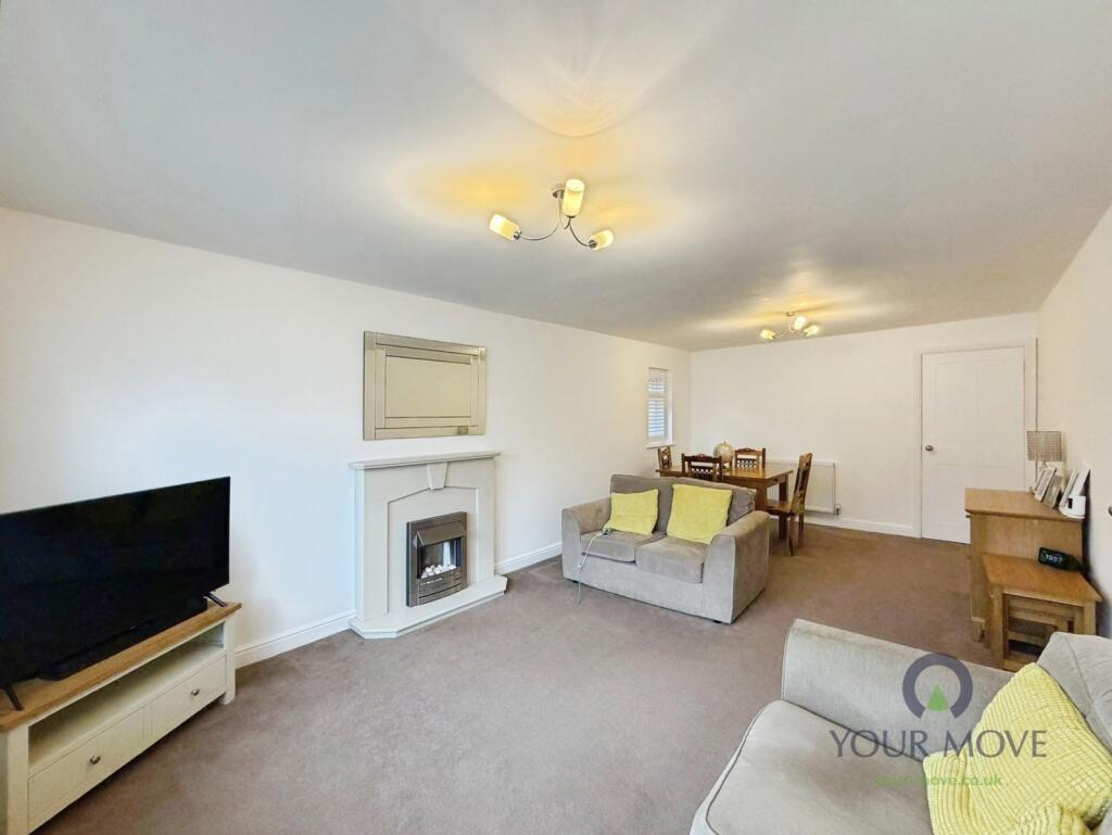 House in Stoke-on-Trent - View 3