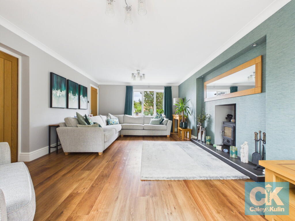 House in Stoke-on-Trent - View 3