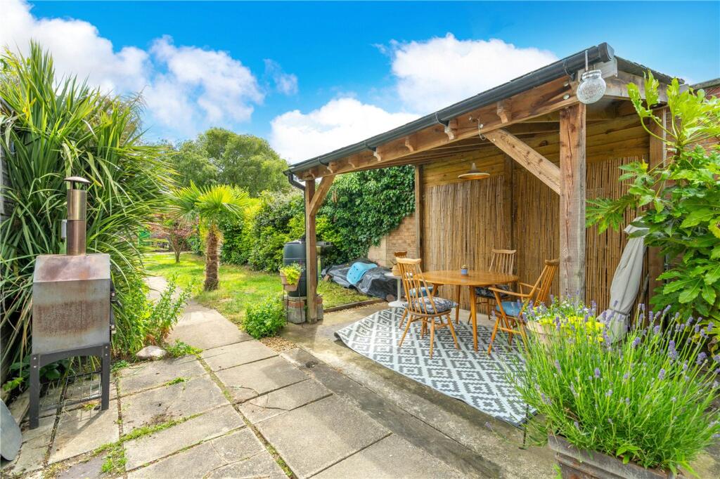 North Road, Bourne, Lincolnshire, PE10 - View 2
