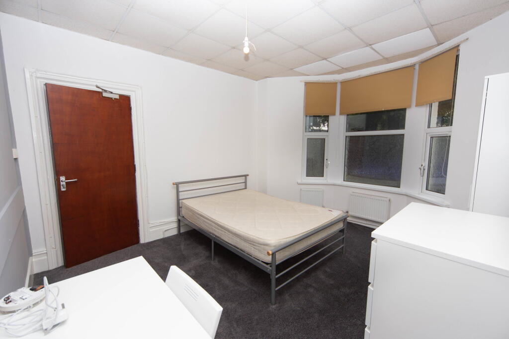 House in Cardiff, Maindy, Cathays - View 5