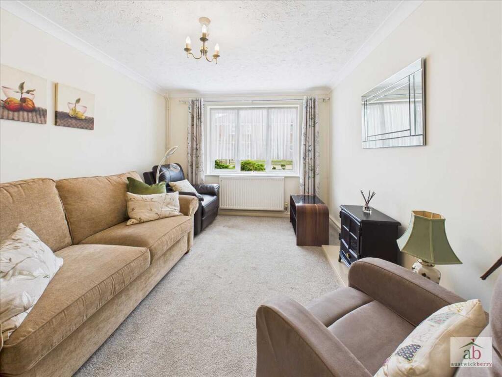 House in East Suffolk, Martlesham Heath, Martlesham - View 4
