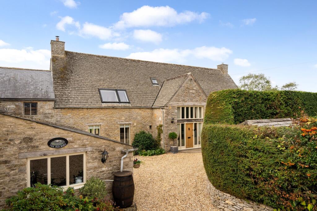 House in Cotswold, Gloucestershire - View 4