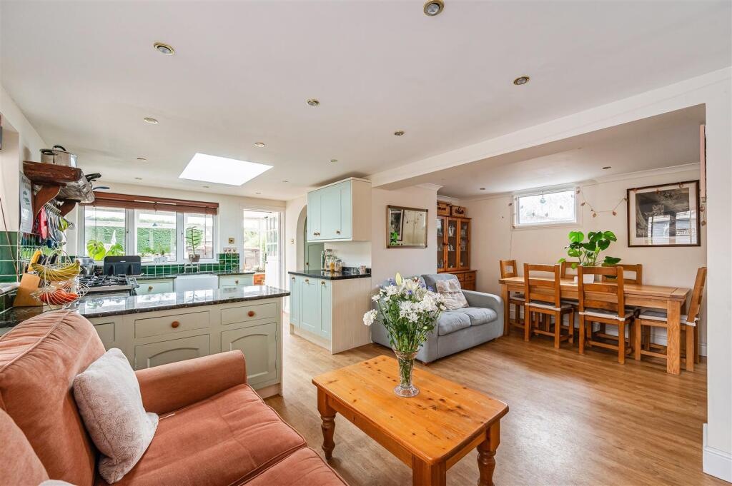 House in Winchester, Denmead - More