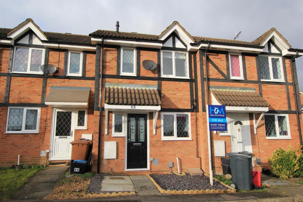 Main image of property: Shearwater Close, Stevenage, Hertfordshire, SG