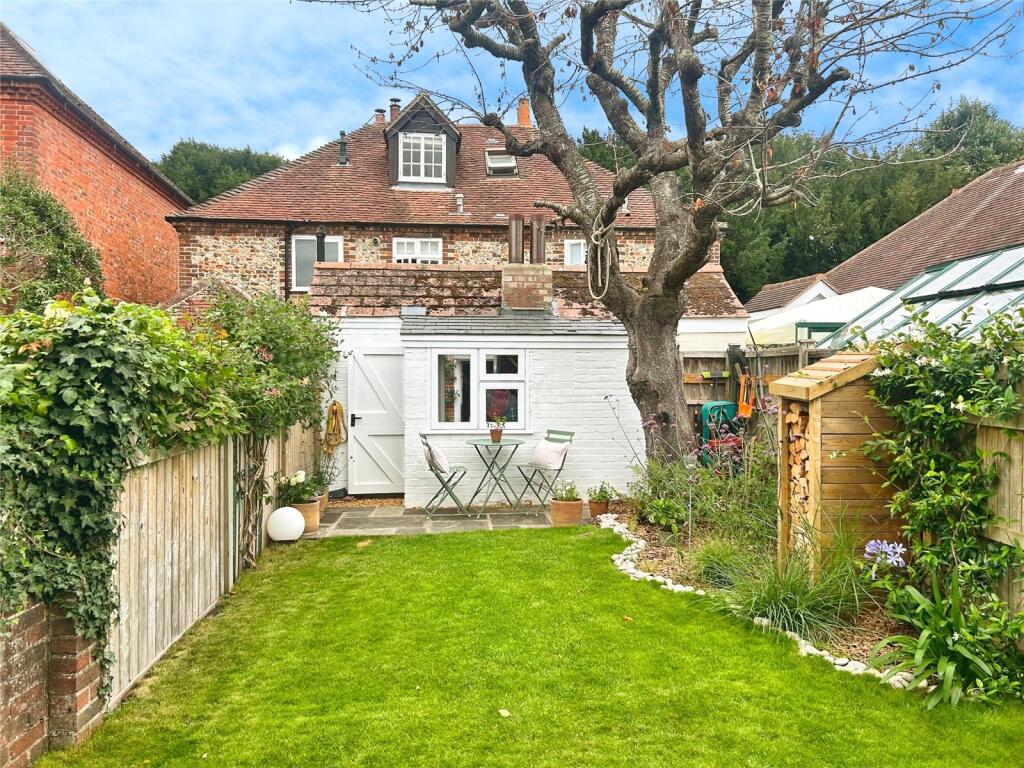 House in Chichester, Westbourne - View 4