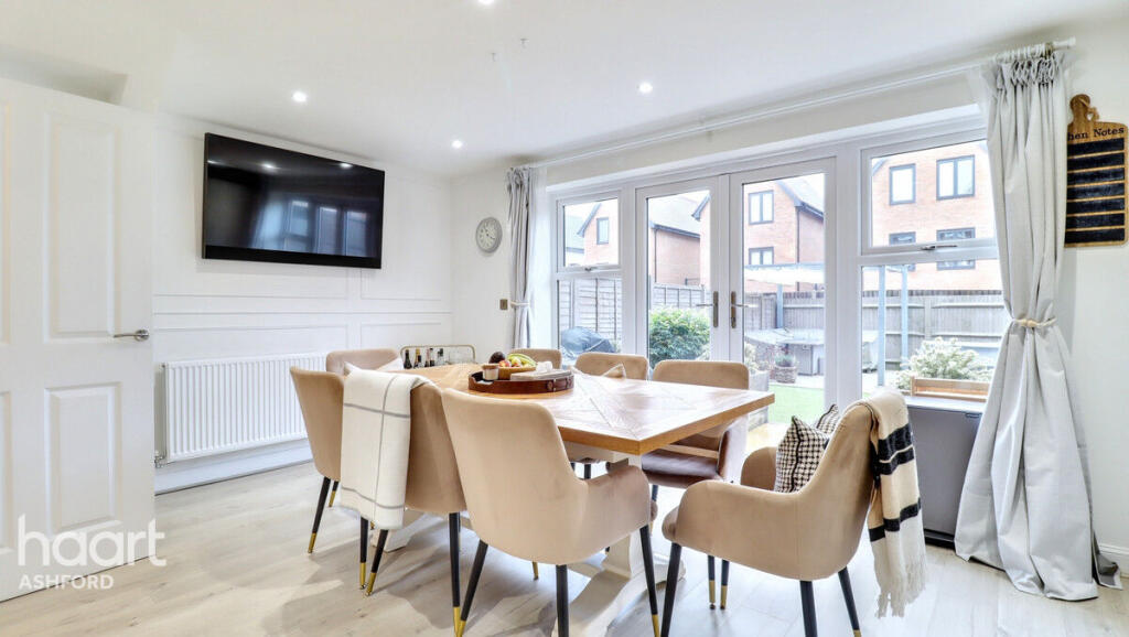 Coppice Drive, Ashford photo 2