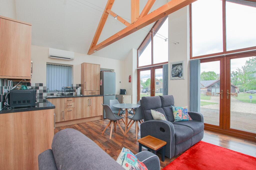 Thorpe Park Lodges, Middle Lane, Thorpe-On-The-Hill, Lincoln photo 4