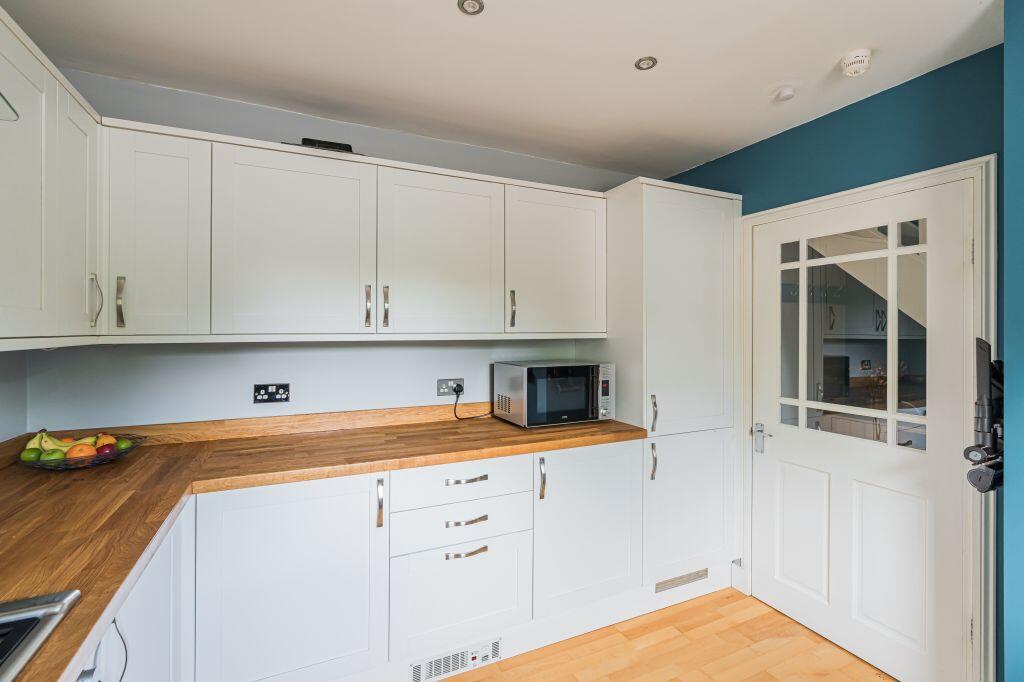 House in Edinburgh, Clermiston - More