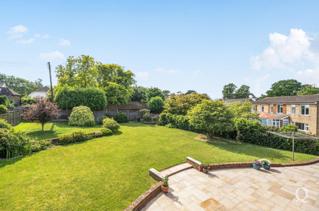 House in Swale, Bumpit, Lynsted with Kingsdown - View 3