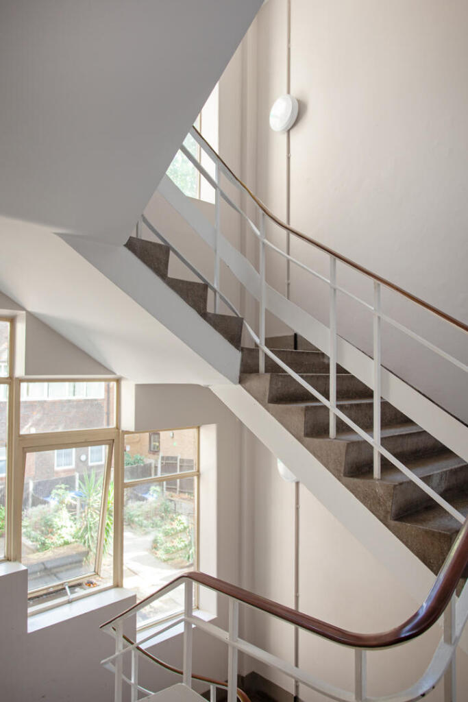 Apartment in London, Bermondsey Spa, Old Kent Road - More