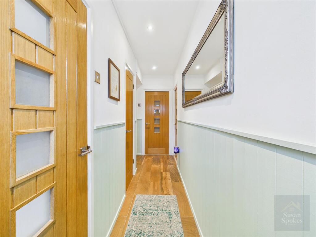 Apartment in Newcastle upon Tyne - View 3