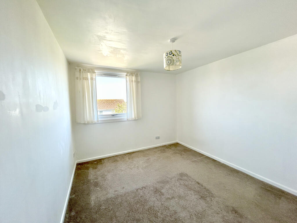 Tregellas Road, Mullion, TR12 7DX photo 5