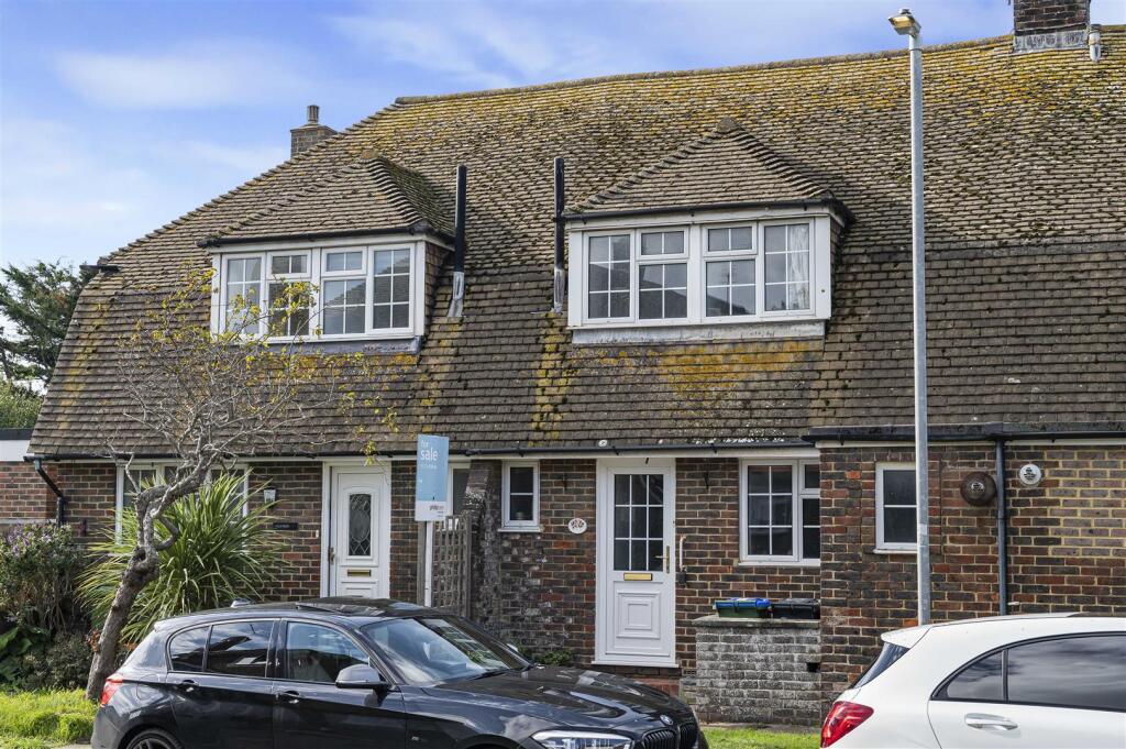 2-bed terraced on Vicarage Close, Seaford, £325,000
