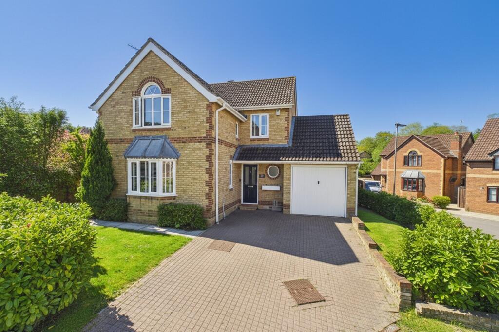 Main image of property: Foxglove Close, Winkfield Row, Berkshire, RG42