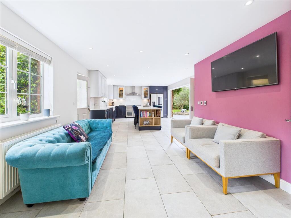 House in Walsall - View 5