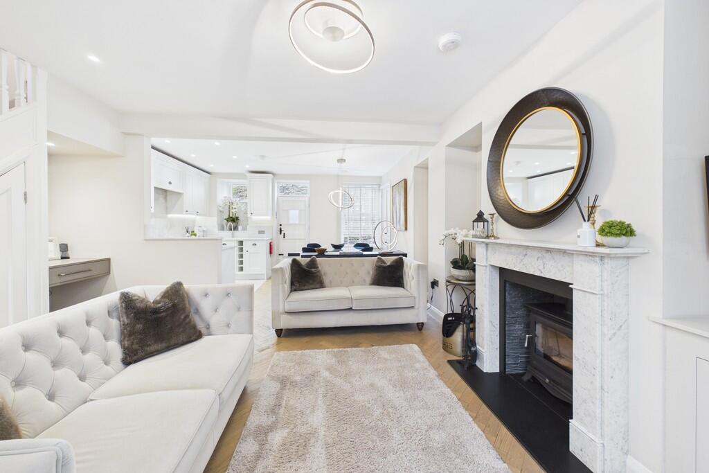 106 Craig Walk, Bowness-on-Windermere, LA23 3AX photo 4