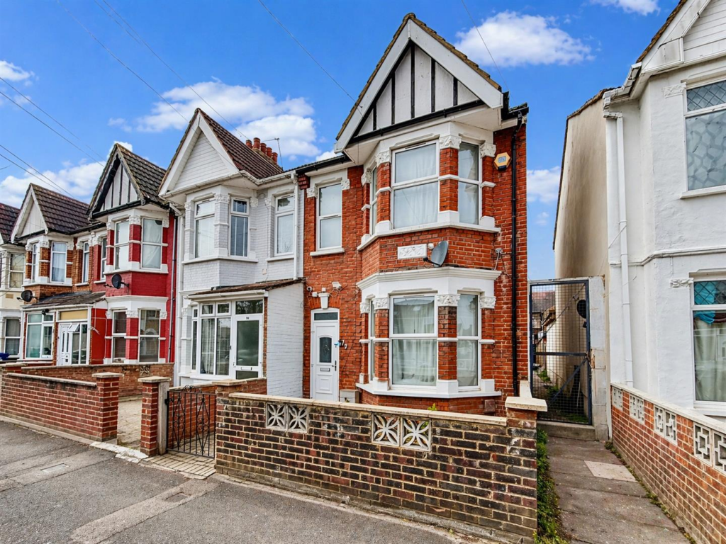 Main image of property: Northcote Avenue, Southall, UB1