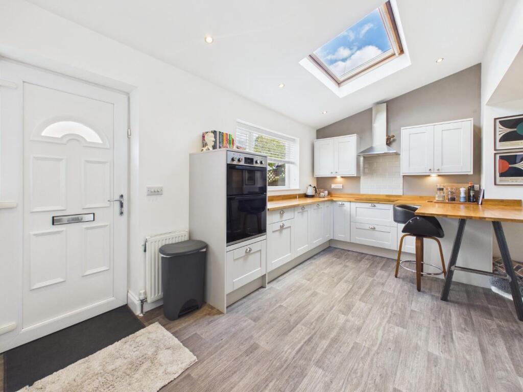 Additional image 3 of Druids View, Bingley, BD16 2DY