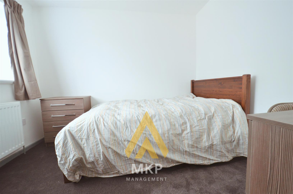 4 bedroom terraced house for rent