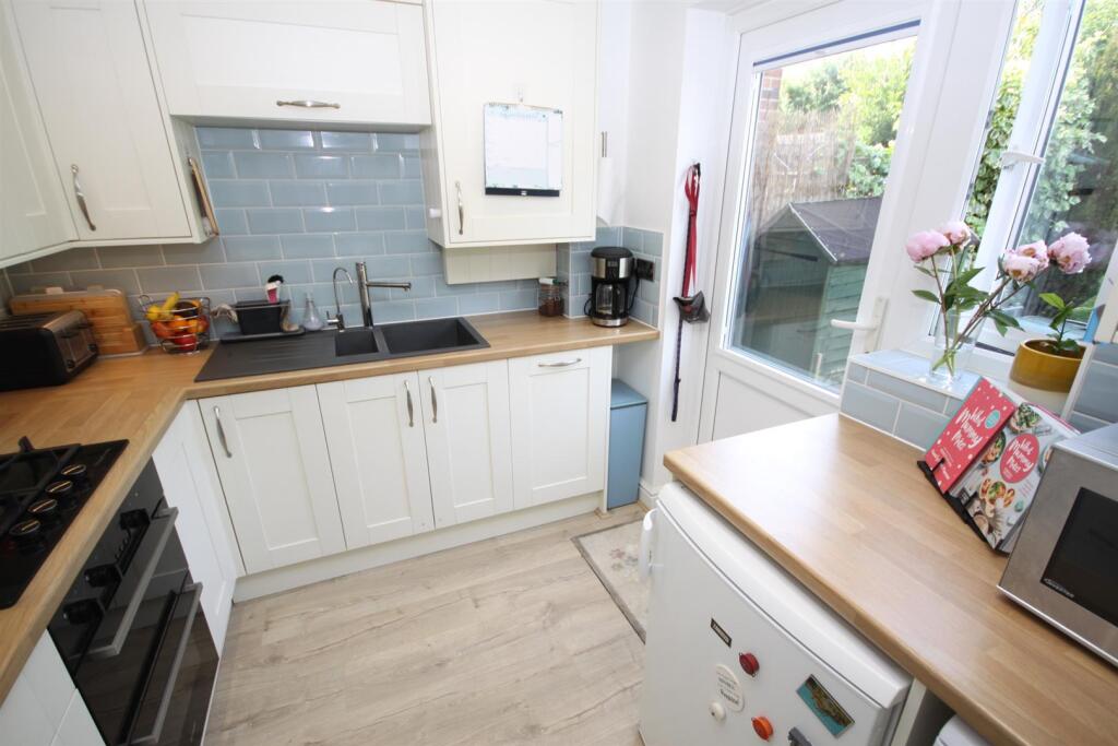House in Portsmouth - More