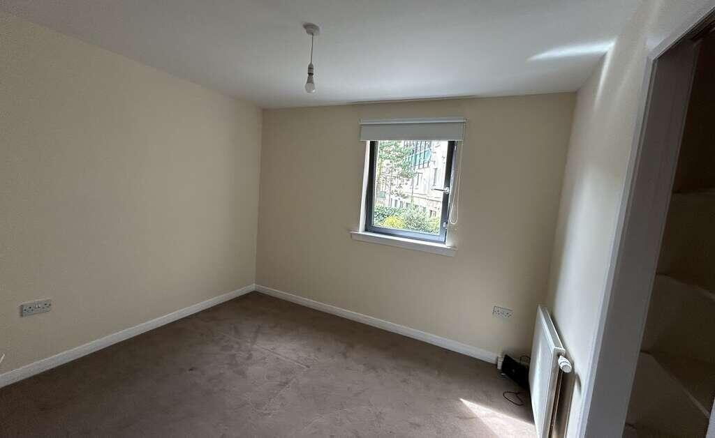 Apartment in Edinburgh - View 3