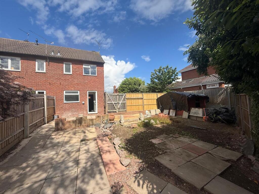 Main image of property: Drovers Way, Narborough, Leicester