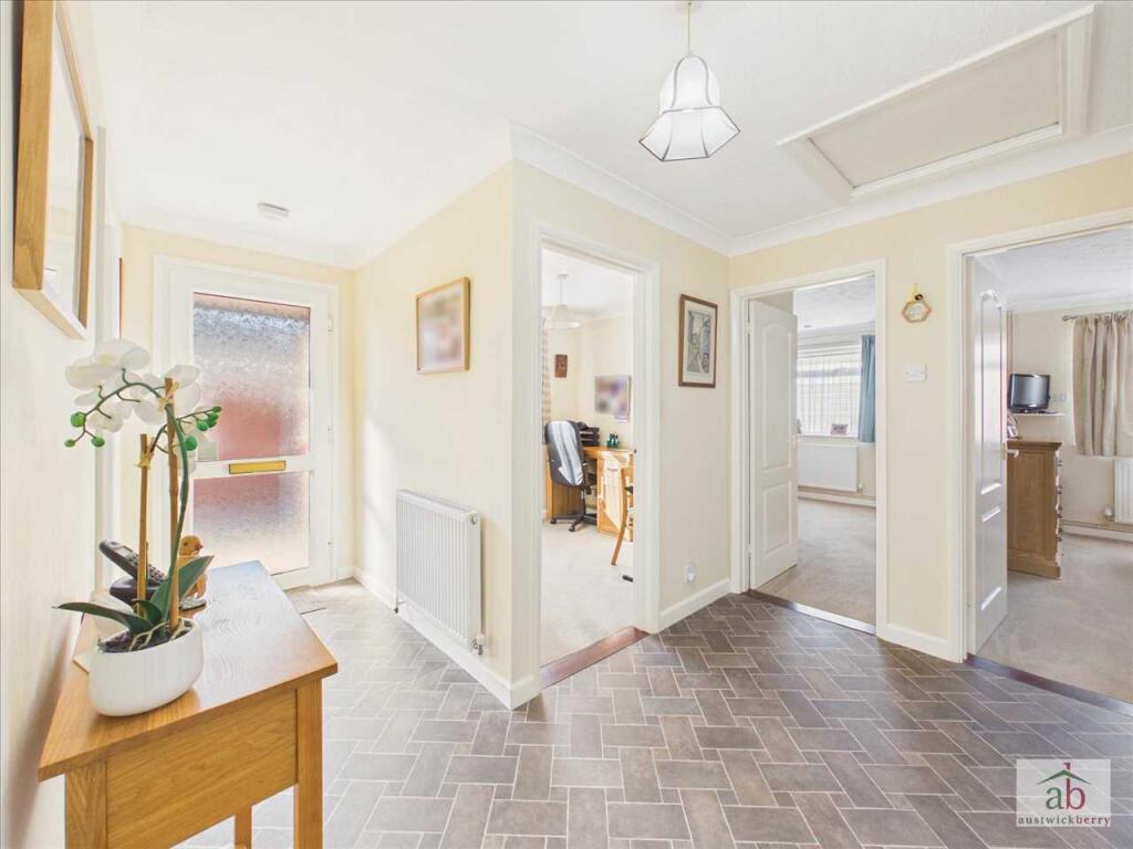 Penryn Road, Kesgrave photo 2