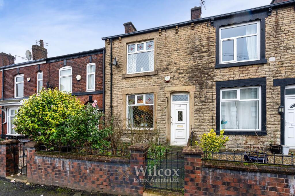 2-bed terraced on Tonge Moor Road, Bolton, BL2, £90,000