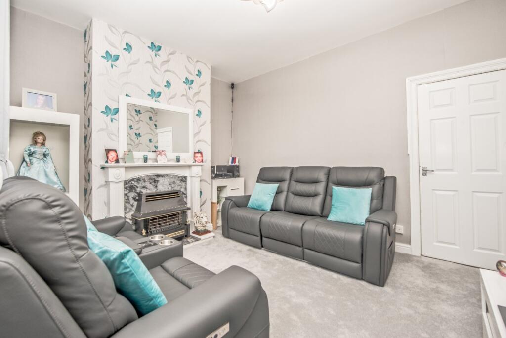 Planetrees Road, Bradford, West Yorkshire, BD4 photo 3