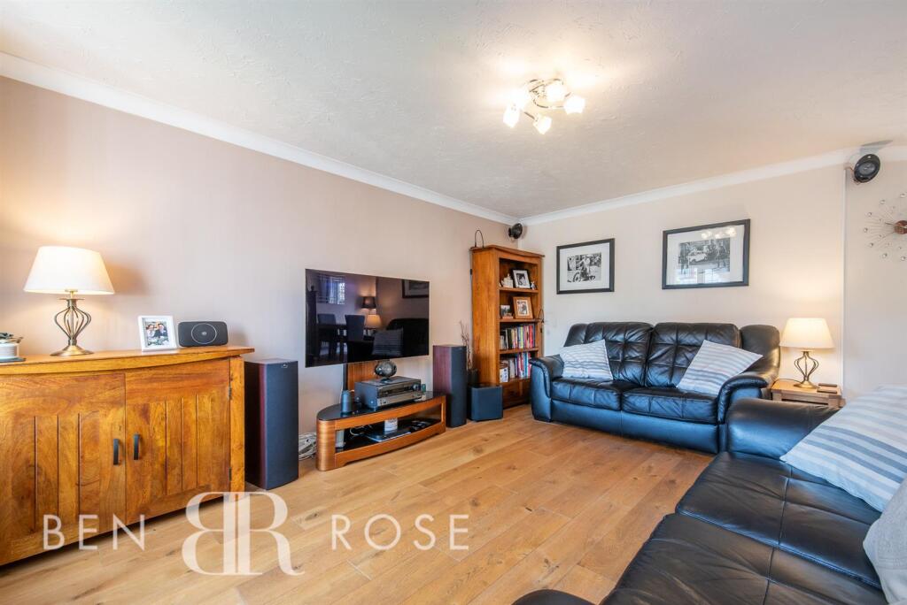 Fareham Close, Walton-Le-Dale, Preston - View 2