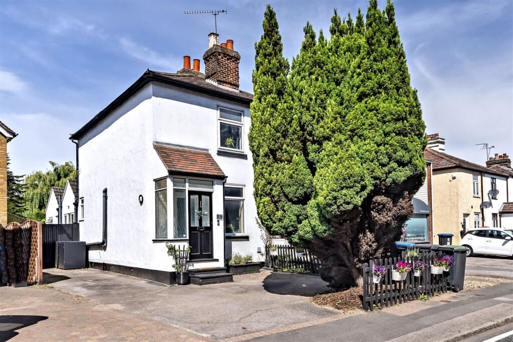 Main image of property: Woodfield Terrace, Thornwood