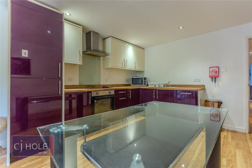 6 bedroom apartment for rent
