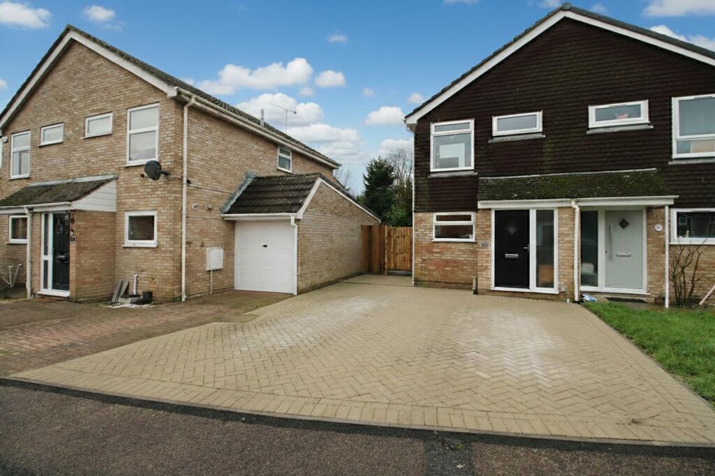 Main image of property: Brentwood, Ashford, TN23