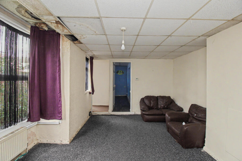Apartment in Cleethorpes, New Clee - View 5