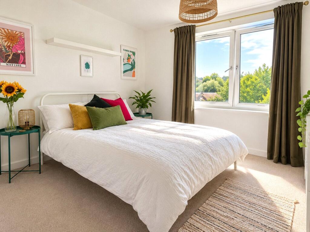 Apartment in South Oxfordshire, Henley-on-Thames - View 4
