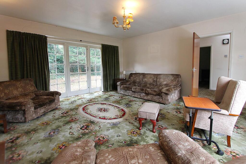 House in Dudley, West Midlands - View 4
