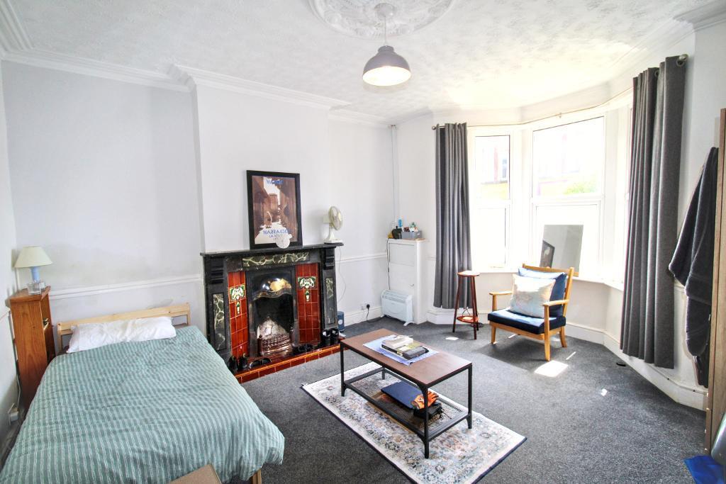 House in Bristol, Kingswood - View 2
