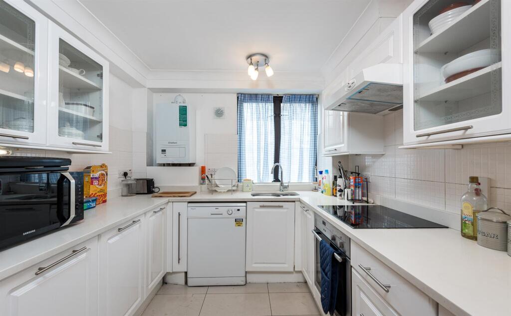 Apartment in London - View 4