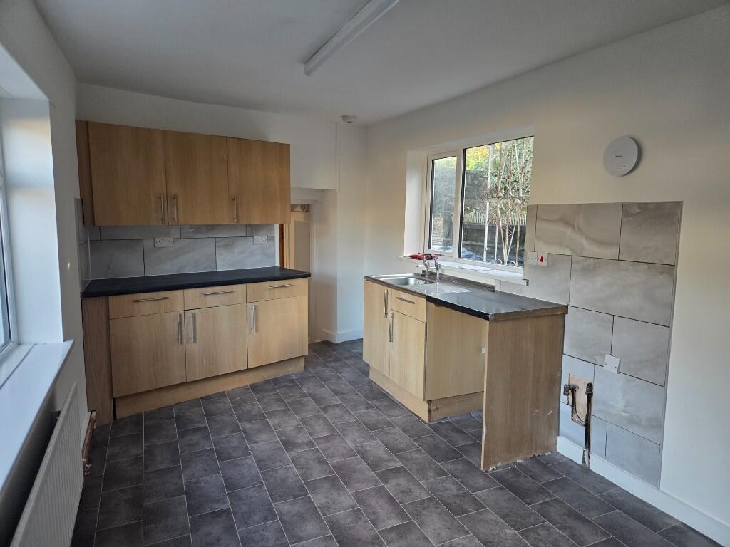 Additional image 5 of Pickles Lane, Bradford, West Yorkshire, BD7