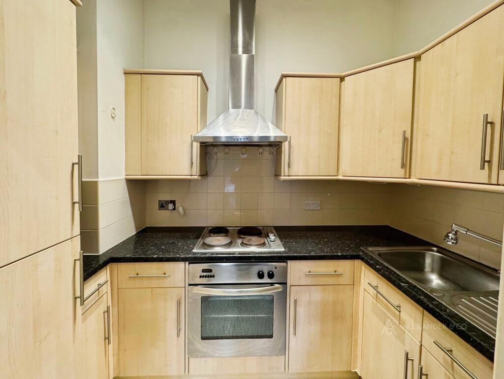 Apartment in Luton - View 2