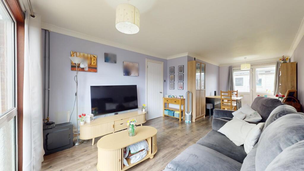 House in Dartford - View 2