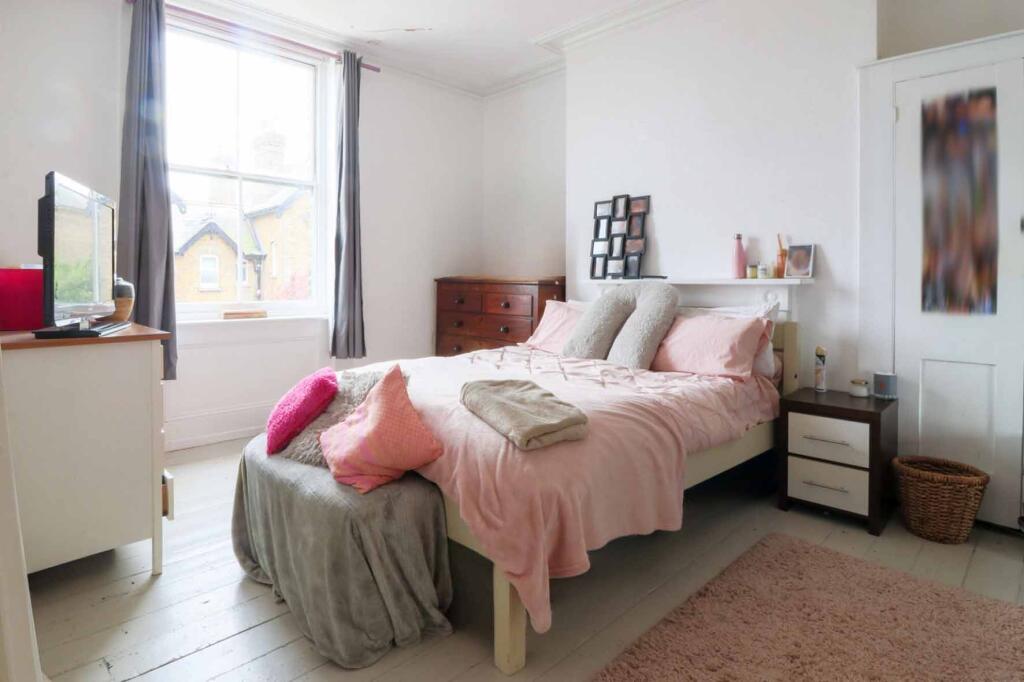 House in Canterbury - View 5