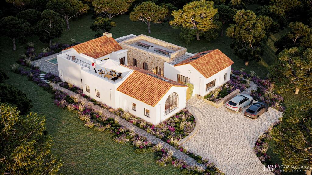 Main image of property: Algarve, Praia da Luz