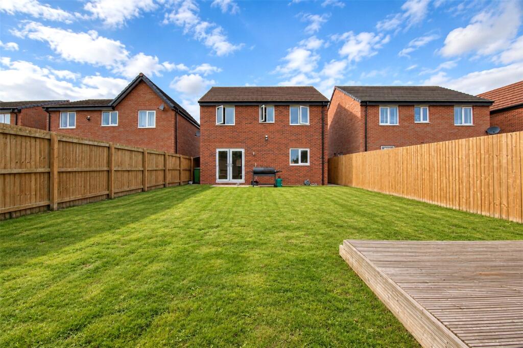 House in Wirral, Liverpool City Region - View 2