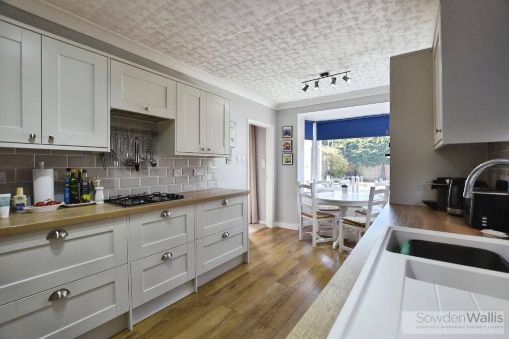 Casterton Road, Stamford photo 4
