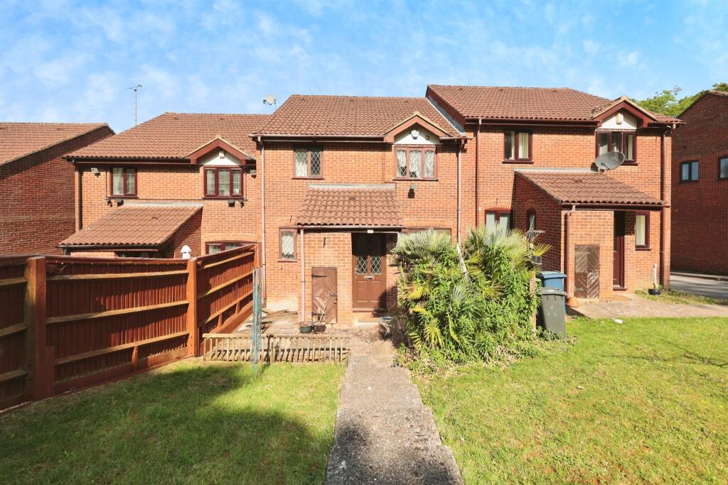 Main image of property: Green Hill, High Wycombe