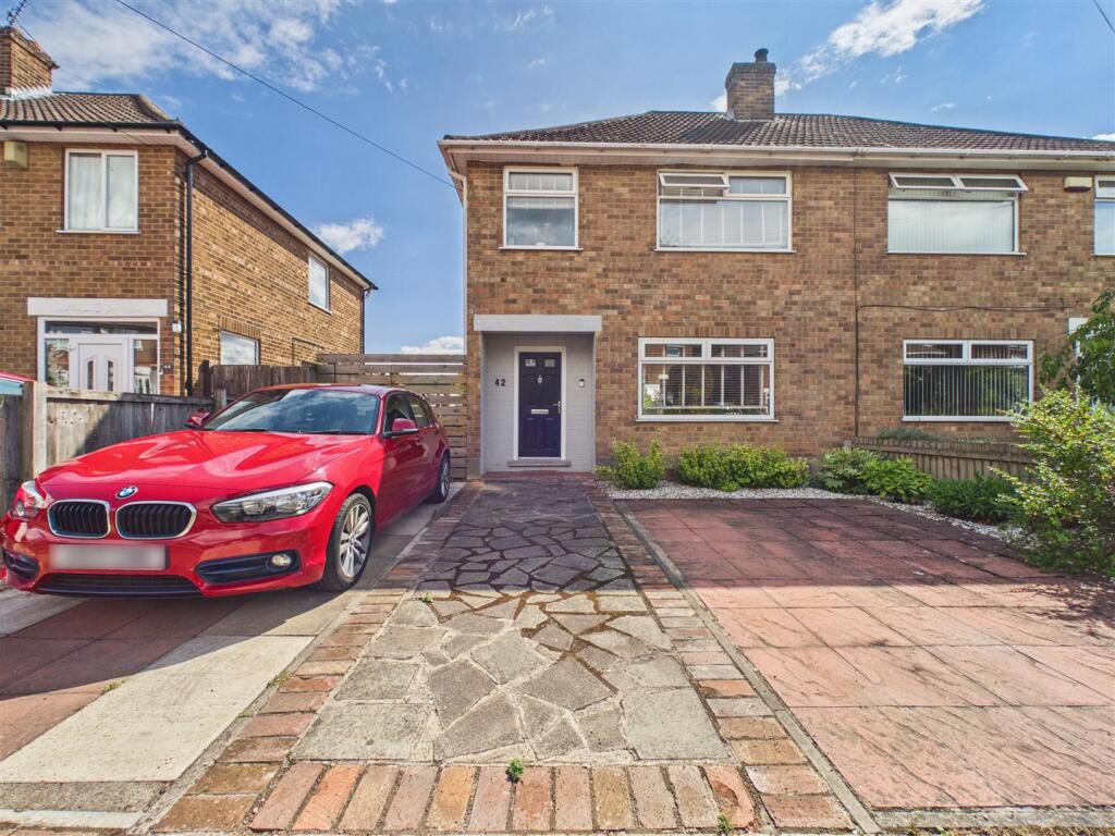 Main image of property: Rufford Road, Sherwood, Nottingham